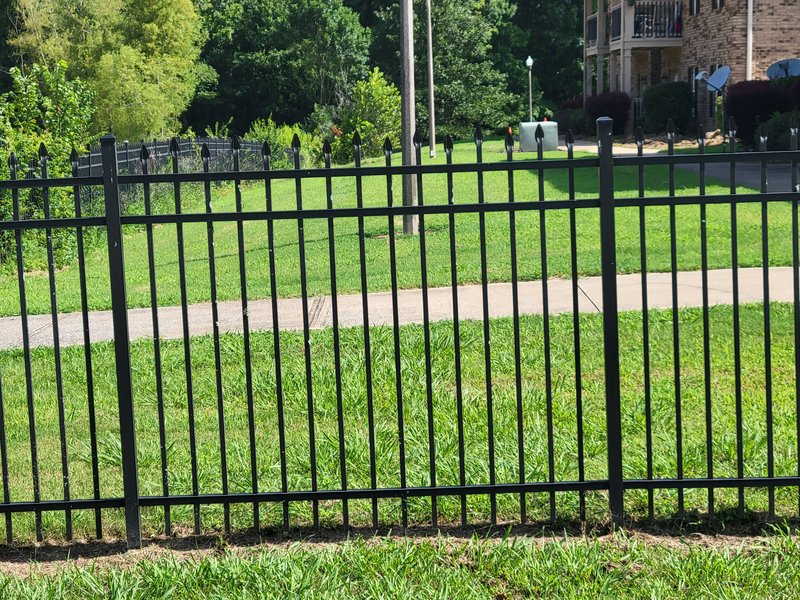 Aluminum ornamental fence